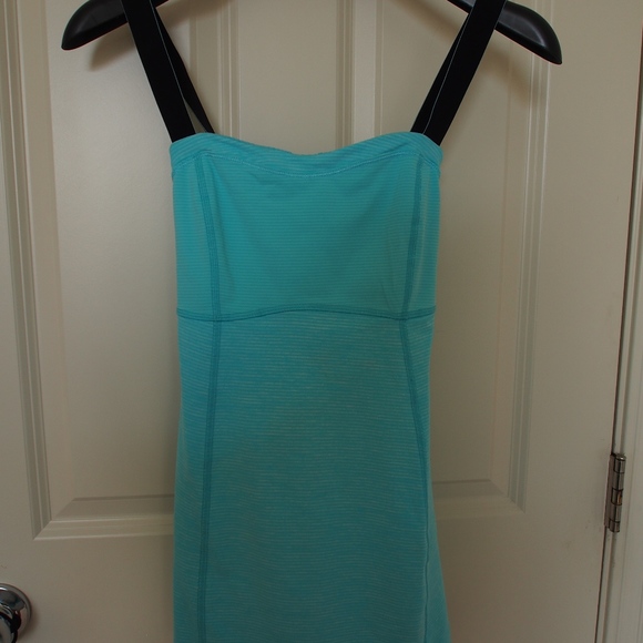 Lululemon Catch Me Tank - Picture 5 of 7